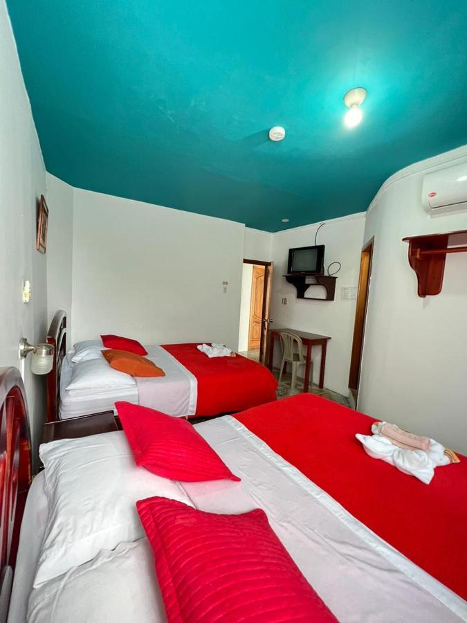Hostal Brisas Del Mar Puerto Villamil Exterior foto